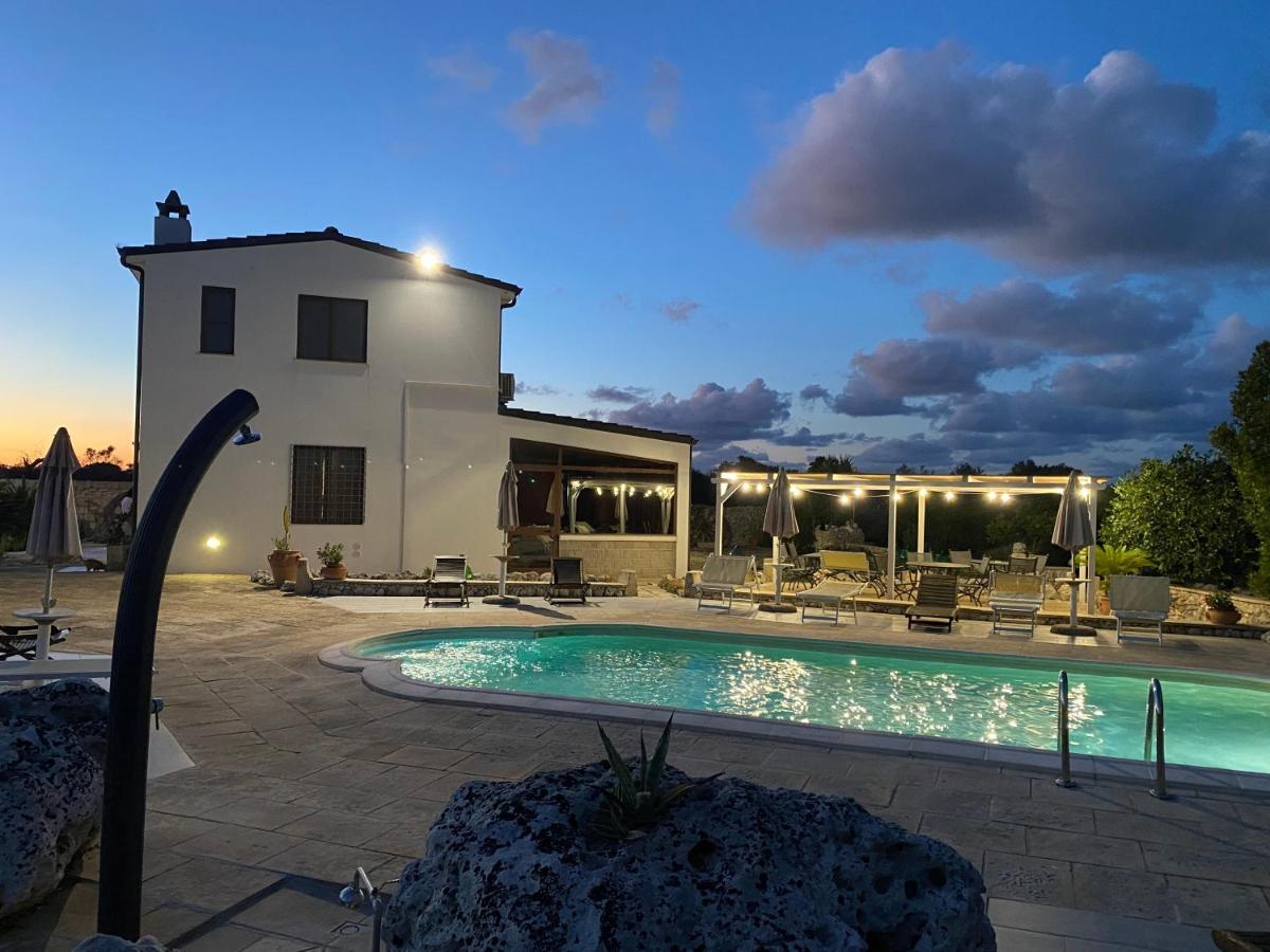 Agriturismo Masseria Saittole Carpignano Salentino Exteriör bild